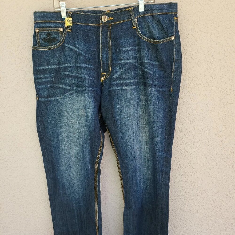 Vintage NOSTIC Embroidered Paisley Shield Logo Dark Wash Denim Jeans Sz 40